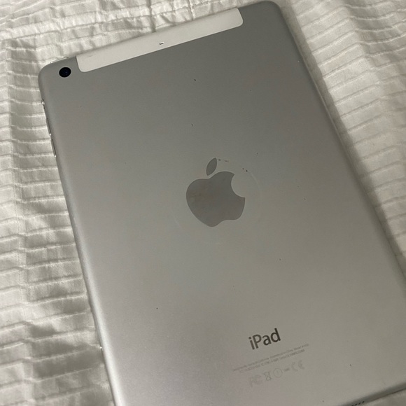 IPad 4 - Picture 5 of 6